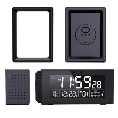 TS-P30 Reloj de alarma de luz nocturna IR Cuerpo humano Senso de sueño Reloj de color LED Cambiante de mesa digital Radio FM Termómetro proveedor