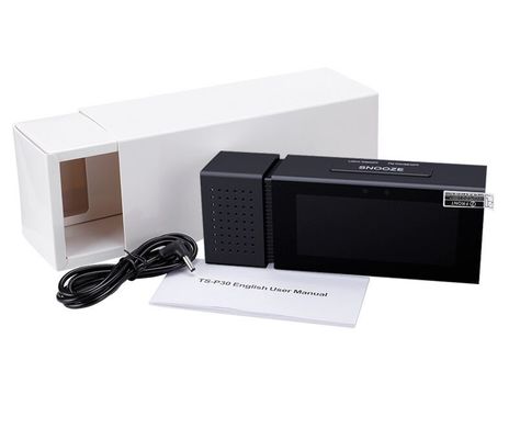 TS-P30 Reloj de alarma de luz nocturna IR Cuerpo humano Senso de sueño Reloj de color LED Cambiante de mesa digital Radio FM Termómetro proveedor